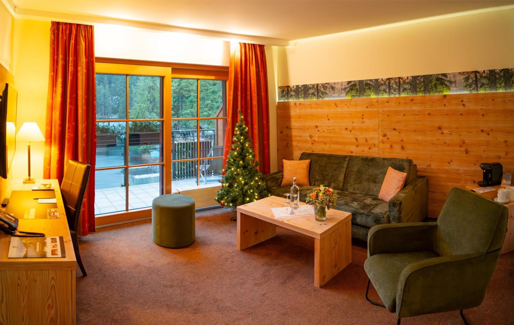 Berghotel Mummelsee Зеебах Экстерьер фото