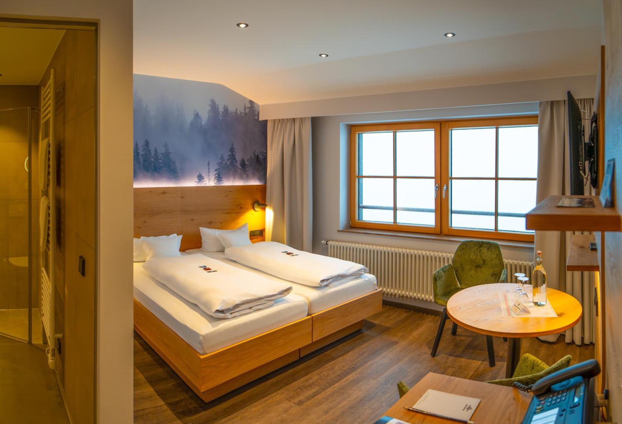 Berghotel Mummelsee Зеебах Экстерьер фото